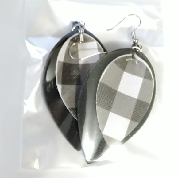 🌲3/$25🌲 - Picture 3 of 3